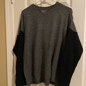 Vince Camuto Sweater size Large Gray with Black Sleeves